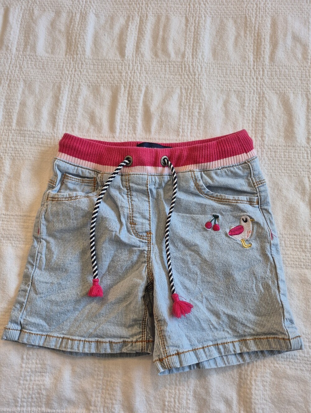 Souri Mini girls size 5 soft waisted embroidered VGUC